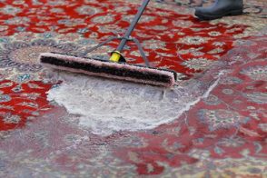 آسیب مواد شوینده به فرش